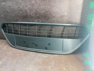 Решетка в бампер передняя Ford Focus 2008