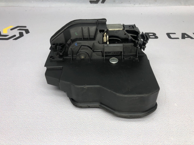 Замок двери BMW 5 E60 M57TU2 306D3 3.0D M57D30 2007 задн. лев. (б/у)