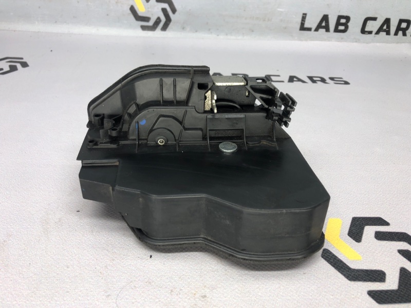 Замок двери BMW X5 E70 задн. лев. (б/у)