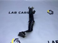 Кронштейн крыла левый передний Audi a4 b8 2008 cab 1.8 tfsi