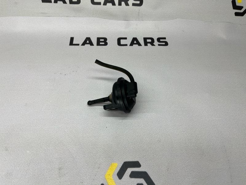 Мембрана вакуумного регулятора BMW X6 E71 N57 N57D30B 40D 2012 (б/у)