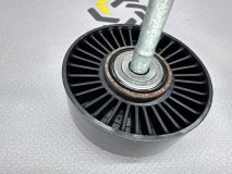 Ролик обводной BMW X5 E70 2007 m57tu2 306d3 3.0d m57d30