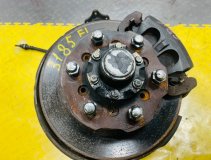 Ступица левая передняя MAZDA PROCEED MARVIE UVL6R 1997 WLT