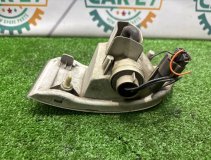 Фара противотуманная правая передняя Nissan Presea R11