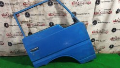 Дверь правая передняя NISSAN ATLAS AMF22 1990 TD27