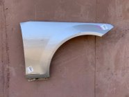 Крыло правое переднее Mercedes C-Class W204