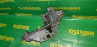 Кронштейн Ford Fiesta CBX 2004 FYJA Кронштейн Ford Fiesta CBX 2004 FYJA