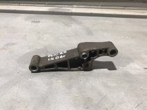 Кронштейн генератора Ford Fusion хетчбек 2006 1 Кронштейн генератора Ford Fusion хетчбек 2006 1