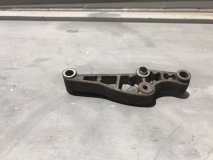 Кронштейн генератора Ford Fusion хетчбек 2006 1 Кронштейн генератора Ford Fusion хетчбек 2006 1