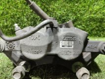 Суппорт левый передний FORD TAURUS PH 2011 DURATEC35