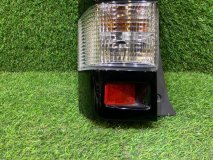 Стоп-сигнал левый задний MAZDA BONGO FRIENDEE SGLR