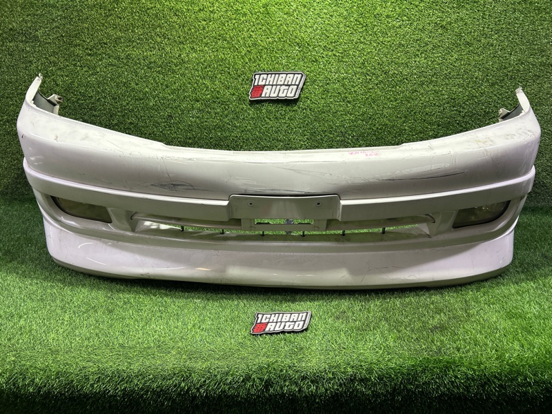 Бампер TOYOTA GRAND HIACE VCH10 перед. (б/у)