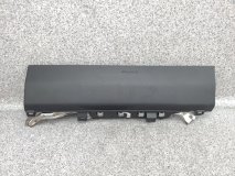 Подушка безопасности в колени Lexus IS300h AVE30 2014 2ARFSE