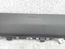 Подушка безопасности в колени Lexus IS300h AVE30 2014 2ARFSE