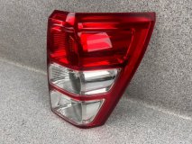 Стоп сигнал правый задний Suzuki Escudo TDA4W 2012 J24B