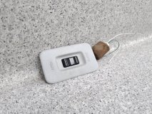 Кнопка люка Toyota Hiace Regius RCH47 1998 3RZFE