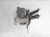 Блок ABS Toyota Grand Hiace VCH16 1999 5VZFE