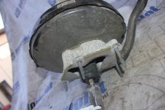 Усилитель тормозов вакуумный Renault Koleos HY0 2TR