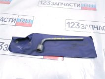 Ключ балонный Toyota Ipsum SXM15G 2001 3S-FE Ключ балонный Toyota Ipsum SXM15G 2001 3S-FE