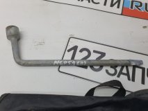 Ключ балонный Toyota Probox NCP51V 2009 1NZ-FE Ключ балонный Toyota Probox NCP51V 2009 1NZ-FE
