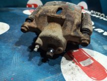 Суппорт тормозной левый передний Toyota Sienta NCP81 2011 1NZFE