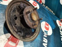 Ступица правая задняя Toyota Sienta NCP81 2011 1NZFE