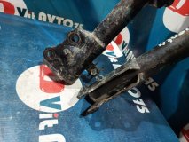 СТОЙКИ передние Toyota Sienta NCP81 2011 1NZFE