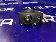 Блок управления зеркалами Nissan Bluebird QU14