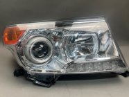 Фара правая передняя Toyota Land Cruiser 200 2012-2015