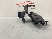 Кронштейн подрамника левый задний Infiniti Q70 Y51 2019 VQ25HR