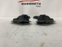 Кронштейн подрамника передний Infiniti M25 Y51 2012 VQ25HR