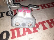 Петля двери правая задняя TOYOTA Passo QNC10 2005 K3-VE