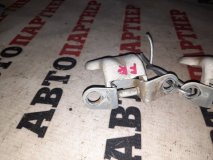 Петля двери левая передняя TOYOTA Passo KGC10 2005 1KR-FE