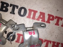 Петля двери левая передняя TOYOTA Passo QNC10 2005 K3-VE