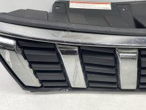 Решетка радиатора Suzuki Vitara 2 LY Рестайлинг 2018-2022