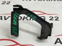 Крепление тросика газа TOYOTA FUNCARGO NCP21 2003 1NZ-FE Крепление тросика газа TOYOTA FUNCARGO NCP21 2003 1NZ-FE