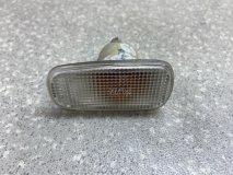 Повторитель поворота в крыло передний TOYOTA FUNCARGO NCP21 2003 1NZ-FE