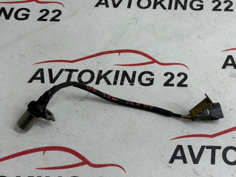 Датчик положения коленвала TOYOTA MARK II JZX115 1JZGE 2003 (б/у)