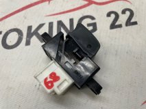 Кнопка стеклоподъемника NISSAN PRIMERA WTP12 2005 QR20DE Кнопка стеклоподъемника NISSAN PRIMERA WTP12 2005 QR20DE