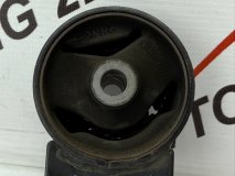 Подушка двигателя левая TOYOTA VITZ NCP15 2004 2NZ-FE