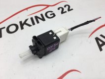 Концевик под педаль тормоза Mazda DEMIO DY3W 2005 ZJ