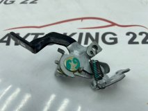 Ручка открывания бензобака TOYOTA FUNCARGO NCP21 2003 1NZ-FE