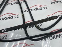 Молдинг крыши TOYOTA FUNCARGO NCP21 2003 1NZ-FE