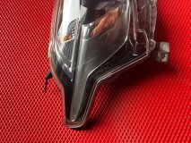 Фара правая TOYOTA SIENTA NSP170 2016 2NR-FKE (1496 cc)