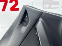 Обшивка двери левая задняя Mazda Axela BM 2015 P5