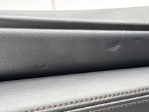 Обшивка двери правая передняя Mazda 3 BP 2022 PE