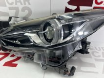 Фара ксеноновая левая передняя Mazda Axela BM 2015 P5