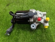 Вакуумный усилитель тормозов TOYOTA LAND CRUISER FZJ100