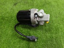 Вакуумный усилитель тормозов TOYOTA LAND CRUISER FZJ100