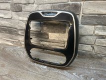 Накладка на консоль Renault Kaptur 2018 H4MD438